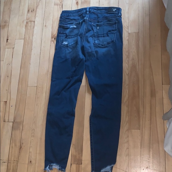 Ripped blue wash jeans - Picture 2 of 3